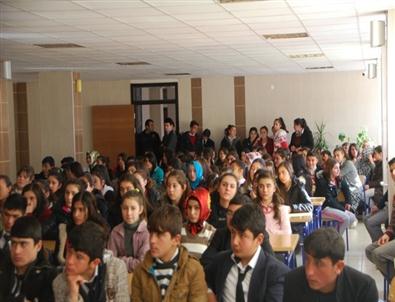 Öğrenci ve Askerlere Uyuşturucu Madde Kullanımı Anlatıldı