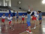 HATUNSUYU - Okullar Arası Yıldızlar Hentbol Müsabakalarına Devam Edildi