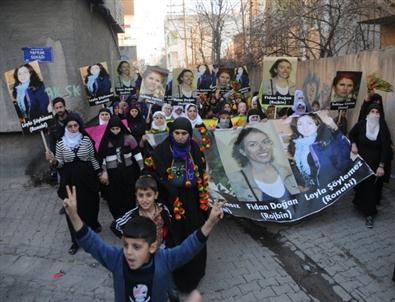 Paris'te 3 Kadının Öldürülmesi Cizre'de Protesto Edildi