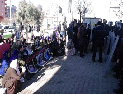 Viranşehirde 9 Ocak Protesto Edildi