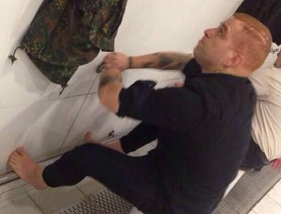 Athena Gökhan abdest alırken görüntülendi