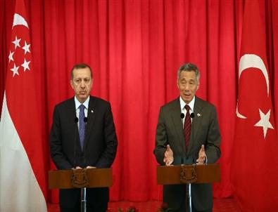 Başbakan Erdoğan ve Singapur Başbakanı Ortak Basın Toplantısı Düzenledi