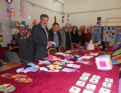 'çocuk Bakım Elemanı Kursu'Dönem Sonu Sergisi