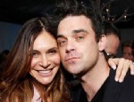 AYDA FIELD - Robbie Williams huzuru buldu