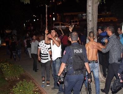 Gaziantep’te Hdp Binasına Yürümek İsteyen Grubu Polis Dağıttı