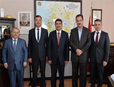 Başkan Çelik’ten, İba ve Uzel’e Nezaket Ziyareti