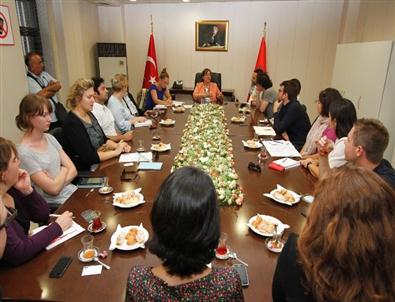 Başkan Pektaş, Alman Gençlere İzmir'i Anlattı