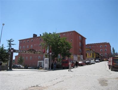 Sorgun’da Öğrenciler Yedikleri Tavuk Dönerden Zehirlendi