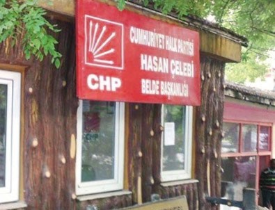 CHP'li belediye kütüphane kapattı