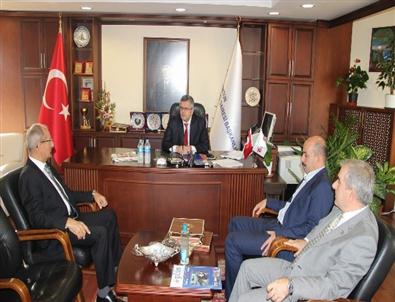 Püis’ten Vergi Dairesi Başkanı Yumbul’a Ziyaret