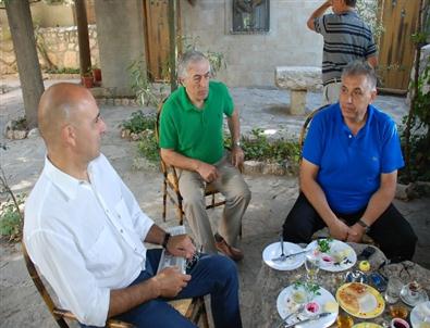 3. Kuşaktan Belediye Başkanı Kolias, Atalarının Topraklarını Gezdi