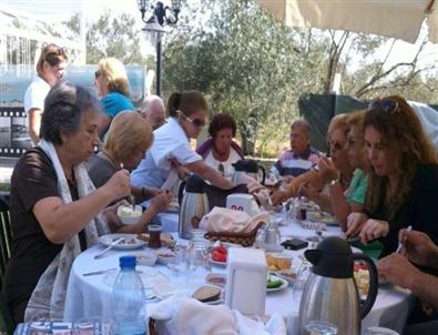 Ayküsad’ın 2014-2015 Çalışma Programı Yoğun