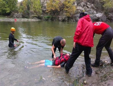 Dak Ekibi Sakarya Nehrinde Kurtarma Senaryosunu Canlandırdı
