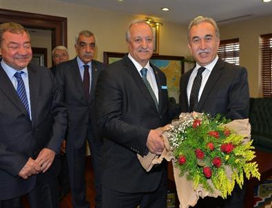 Amatör Spor Kulübü Federasyonu’ndan Vali Büyük’e Teşekkür Ziyareti