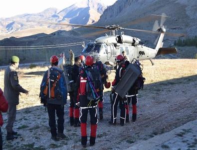 Kaybolan Dağcıyı Arama Çalışmaları Bugün De Devam Ediyor