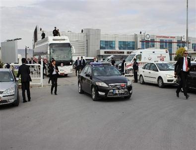 Başbakan Davutoğlu Kayseri'de