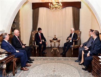 Kktc Cumhurbaşkanı Eroğlu, Türkiye Barolar Birliği Heyetini Kabul Etti