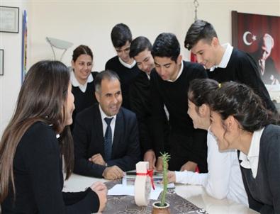 Ab Erasmus-leonardo Projesine Katılan Öğrenciler Ayvalık’a Döndü