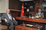 BURSA VALİLİĞİ - Eski Validen Çağlayan’a Ziyaret