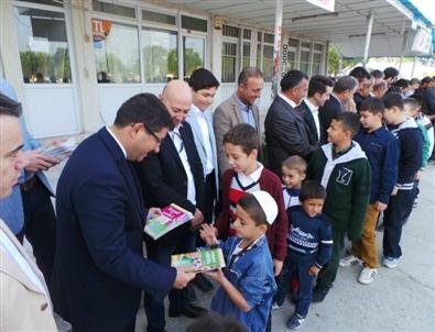 Başkan Çelik’in Bayram Mesaisi Yoğun Geçti
