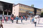 TOPLUMSAL OLAYLAR - Hakkari’de Okullar 1 Gün Tatil