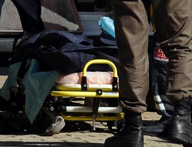 Naylon poşet ile boğularak öldürüldü