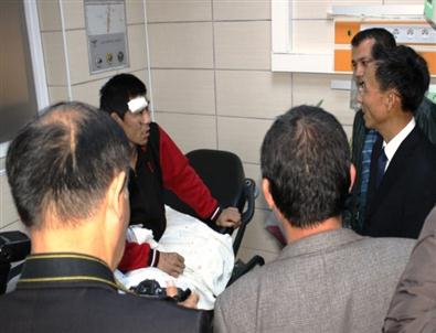 Çin Ankara Büyükelçisinden Yaralı Çinli Madenciye Ziyaret