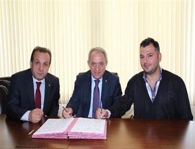 Kongre Salonu Projesi İçin İmzalar Atıldı