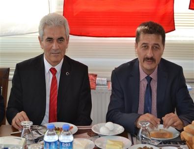 Türk Sağlık Sen Üyeleri Kahvaltıda Buluştu