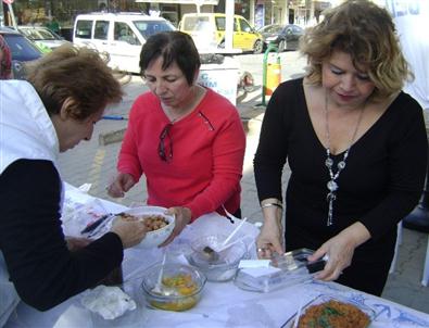 Zeytin Festivalinde Zeytinyağlı Yemekler Yarıştı