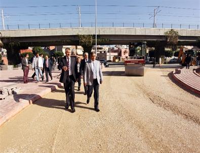 Seyhan Kamulaştırıyor, Büyükşehir Yapıyor