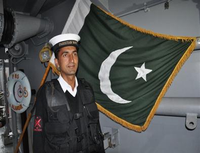 Pakistan Deniz Kuvvetleri Gemisi Antalya Limanını Ziyaret Etti