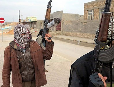 IŞİD 40 kişiyi kaçırdı