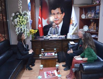 Hollanda Milletvekilleri Ak Parti’yi Ziyaret Etti