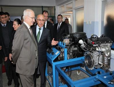 Otomotiv Sürekli Eğitim Merkezi Projesi Açılış Toplantısı Gerçekleştirildi