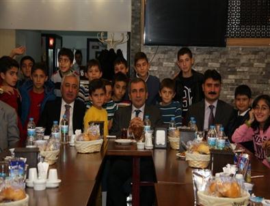 Yozgat Valisi Yazıcı Mutlu Yuva Mutlu Yaşam Çocuk Evlerinde Kalan Çocuklarla Bir Araya Geldi