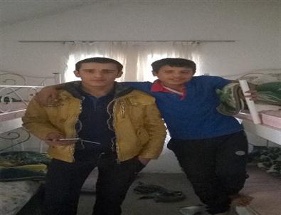 Suriyeli Ailenin Bekleyişi Devam Ediyor