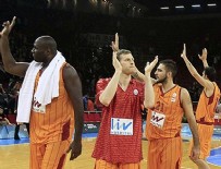 KEREM TUNÇERİ - Potada güldü