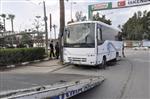 METE ASLAN - Çevik Kuvvet Otobüsü Kamyonetle Çarpıştı Açıklaması