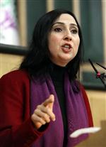 TAKSİM GEZİ PARKI - Hdp, Kadın Cinayetleri İçin Meclisi Acilen Toplantıya Çağırdı