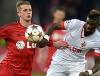 BAYER LEVERKUSEN - Bayer turu garantiledi