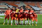 Adanaspor’da 5 Futbolcuya Süresiz İzin Verildi