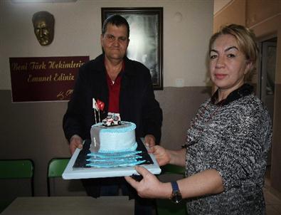 Belediye Hizmetine 'Pastalı' Teşekkür