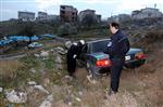 Polis Şarampole Uçan Otomobilde Yaralı Aradı