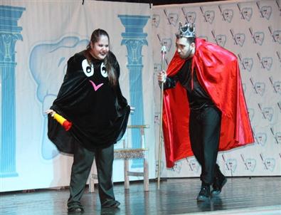 Ağız ve Diş Sağlığı, Tiyatroyla Anlatıldı