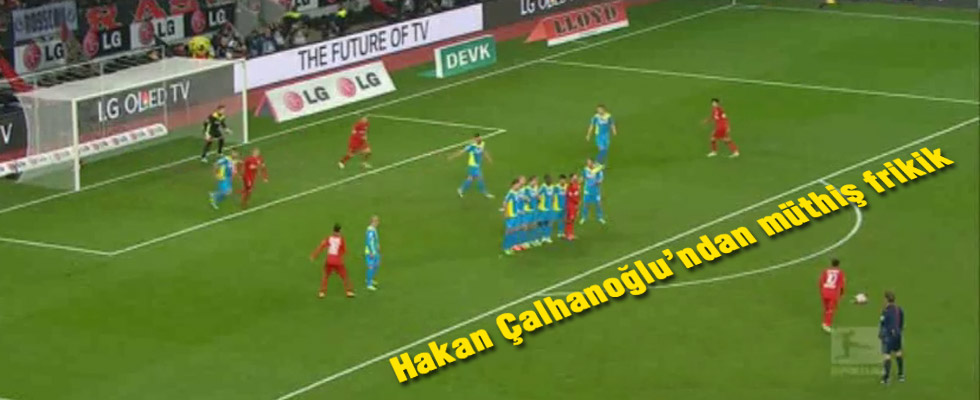Hakan Çalhanoğlu'dan müthiş frikik