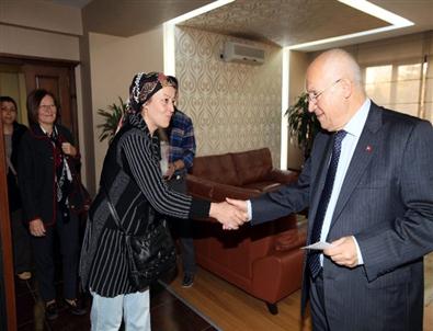 Yenimahalle’de Eğitime Destek Sürüyor