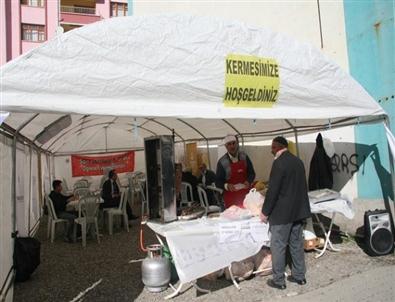 Sungurlu'da İhtiyaç Sahibi Öğrenciler Yararına Kermes