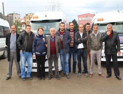 Giresun’un İlk ve Tek Bayan Dolmuş Şoförünü Görenler Gözlerine İnanamıyor