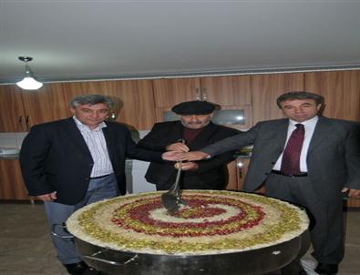 Güzelbahçe'de Aşure Şenliği